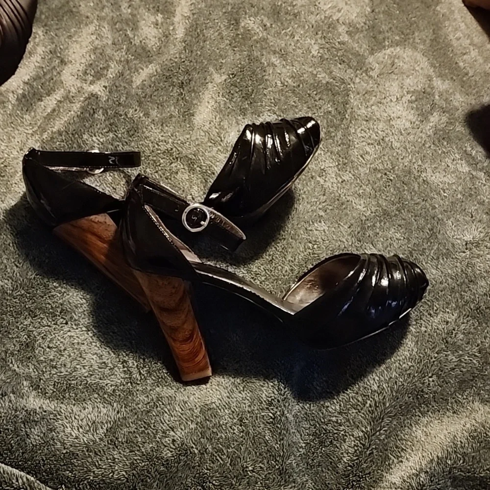 Vintage Retro Sexy Patent peep toe platform Wood Finish heels Ankle Strap